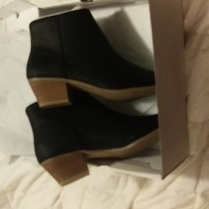 Laser cut Black Bootie Boots Shoes size 10